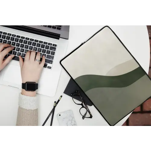 Japandi - Groen - Abstract - Modern laptophoes neopreen klein -bureau