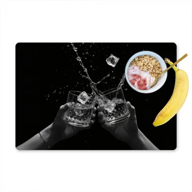 Whickyglazen - Ijs - Spetters - Zwart Placemat vinyl groot -zzzproduct_Kitchenyeah-website
