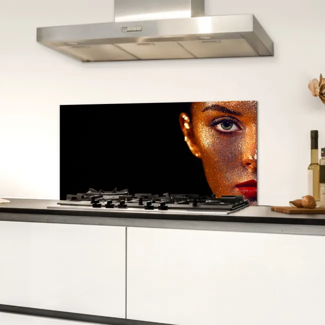 Make up - Goud - Vrouw - Luxe - Glitter - Kunst Spatscherm Aluminium klein -sfeer4