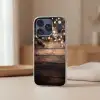 Kerstdecoratie - Houten - Dennenappel - Bruin Telefoonhoesje iPhone 17 Pro klein -sfeer2