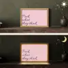 Fuck what they think - Roze - Minimalistisch Light Box met kabel (Tafellamp) klein -sfeer3
