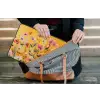 Bloemen - Veld - Geel laptophoes neopreen klein -tas