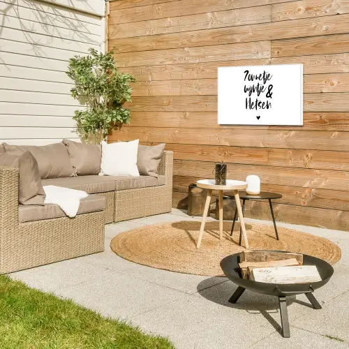 Zonnetje, wijntje & kletsen - Quotes - Tekst - Zomer - Wijn Tuinposter op houten frame 2 cm dik klein -sfeer2