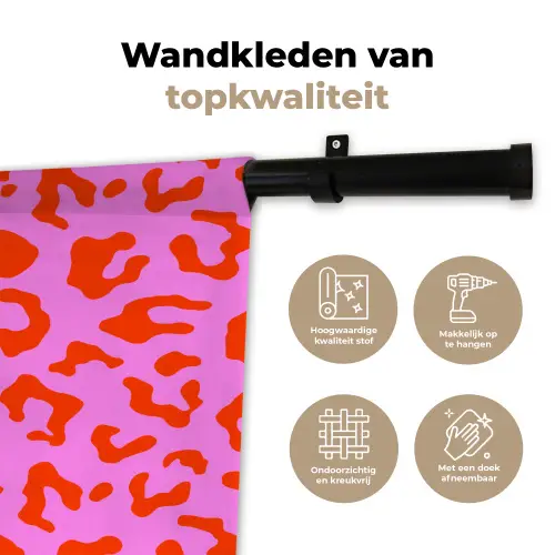 Panter - Rood - Roze Wandkleed katoen klein 269 -sfeer2