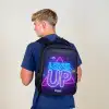 Neonletters op een bakstenen muur Rugzak - Zwart middel -sfeer8