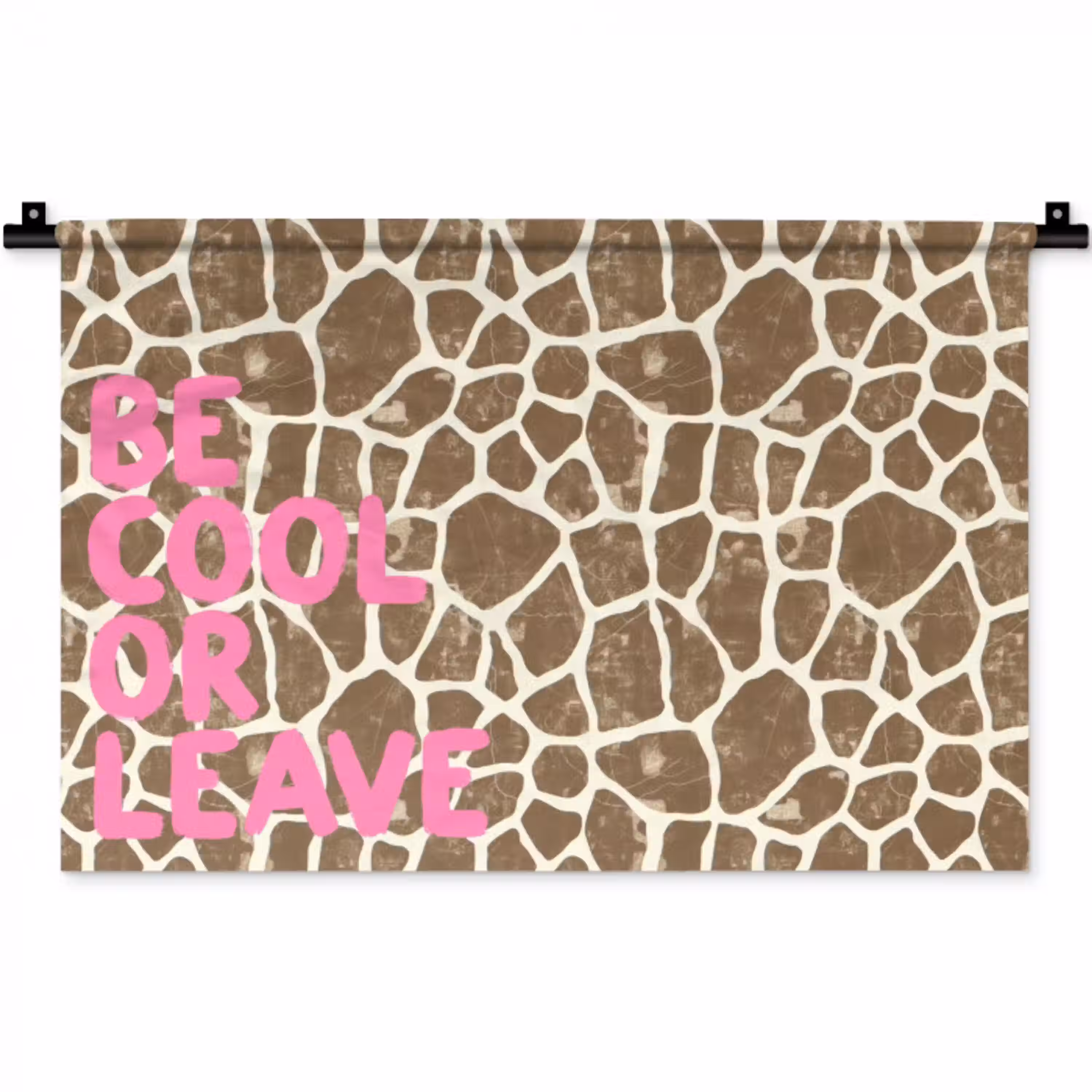 Tekst - Be cool or leave - Roze - Giraffenprint Wandkleed katoen klein -zz3d