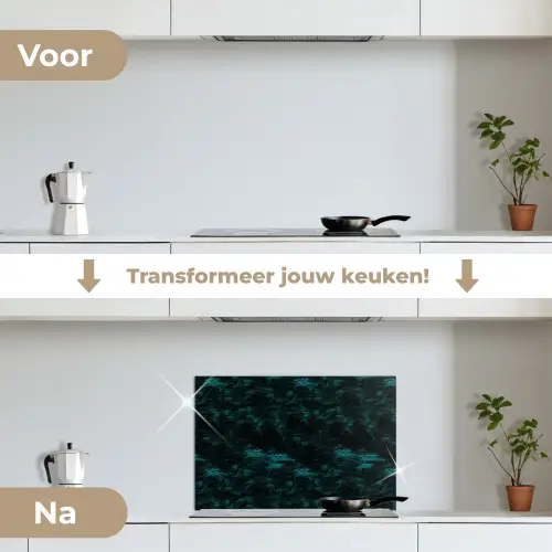 Vloeiend - Verf - Donker keuken achterwand spatscherm klein 900 -voor_na_NL