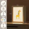 Giraffe - Regenboogmanen - Beige Light Box met kabel klein -USP_NL