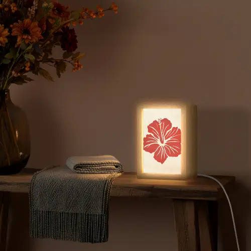 Rode hibiscusbloem - Textuur achtergrond - Beige Light Box met kabel (Tafellamp) klein -sfeer4