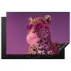 Panter - Zonnebril - Kauwgombel - Roze Inductie beschermer vinyl 3mm klein -3d