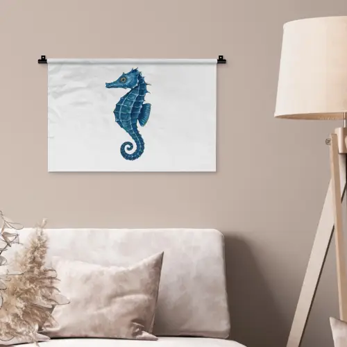 Zeepaardje - Staart - Blauw Wandkleed katoen klein -sfeer4