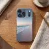 Kustlijn - Pastel - water Telefoonhoesje iPhone 17 Pro klein -sfeer1