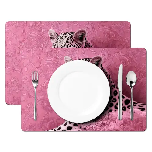 Panter - Luxe - Roze Placemat vinyl groot -zzsfeer2_Kitchenyeah-website