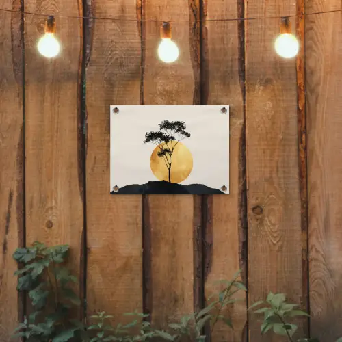 Zwarte boom - Gouden cirkel - Heuvel tuinposter los doek klein -sfeer1