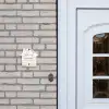 Beige lagen - Sierlijk Naambord Huisje klein -sfeer1