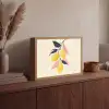 Citroenen - Felgeel - Tak - Bladeren Light Box met batterij (Wandlamp) middel -sfeer2