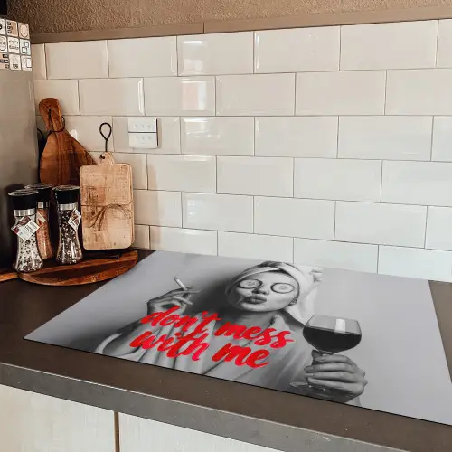 Don't mess with me - Wijn - Vrouw - Sigaret Inductie beschermer vinyl 3mm klein -sfeer3
