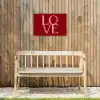 Love - Rood - Hatjes Tuinposter op houten frame 2 cm dik klein -sfeer4