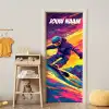 Snowboarder in felle neonkleuren met de tekst “Deze kamer is van: jouw naam”. deurposter klein -sfeer4
