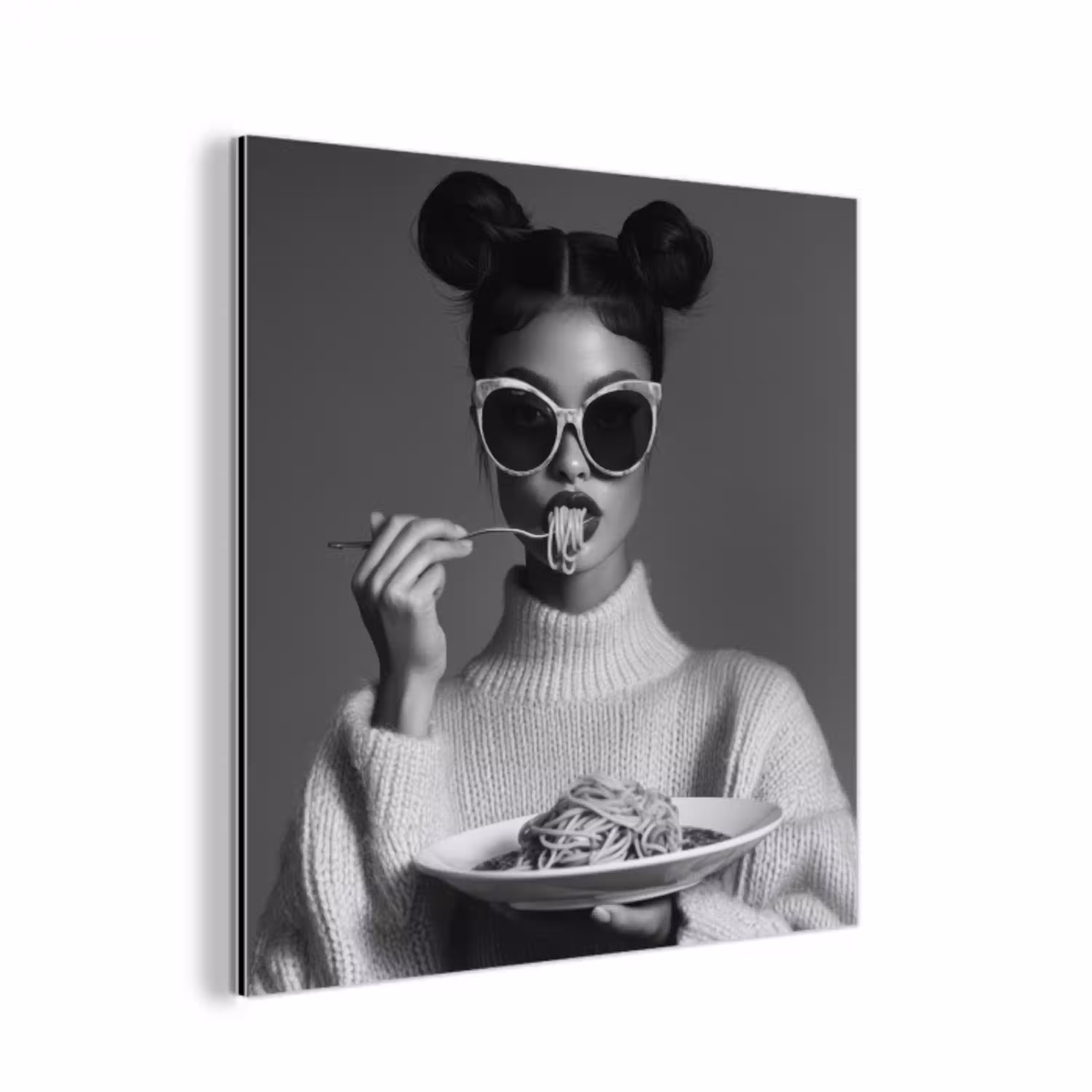 Vrouw - Pasta - Zonnebril aluminium wit klein -3d