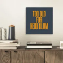 Too old for heidi klum - Geel - Blauw aluminium wit klein -sfeer1