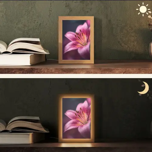 Roze - lelie - Dauwdruppels Light Box met kabel (Tafellamp) klein -sfeer3