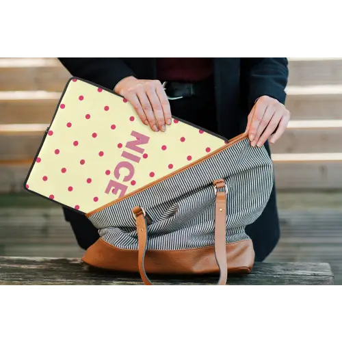 Nice - Stippen - Roze - Geel laptophoes neopreen klein -tas
