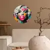 Vrouw - Kauwgom - Graffiti - Neonkleuren Wandcirkel behangsticker klein -sfeer1