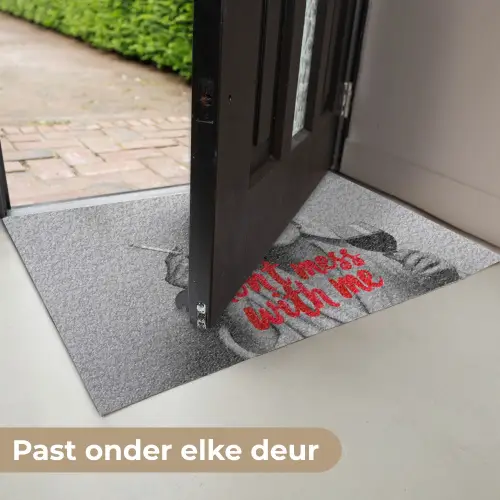 Don't mess with me - Wijn - Vrouw - Sigaret Deurmat klein -USP_NL