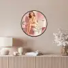 Roze - Retro - Vrouw Fotolijst rond zonder passe partout klein -sfeer3