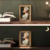 Vrouw - Barokjurk - Kauwgom Light Box met kabel (Tafellamp) klein -sfeer3