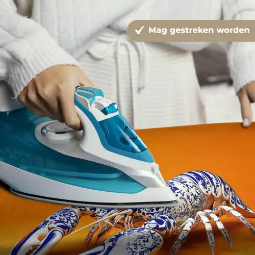 Kreeft - Delftsblauw - Schild - Stoer - Oranje Wandkleed katoen klein -sfeer9