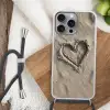 Hartvorm - Getekend - Beige - Zand Hoesje iPhone 16 Pro Max met koord klein -sfeer4