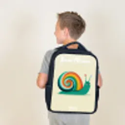 Slak - Regenboog - Kleurrijk Rugzak - Zwart middel -sfeer2