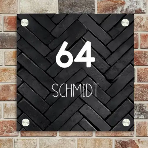 Zwarte stenen - Modern Naambord Vierkant klein -sfeer2