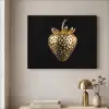 Aardbei - Goud - Zwart - Chrome Textielframe zwart klein -sfeer2