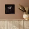 Krachtig - Paard - Donker aluminium wit klein -sfeer4