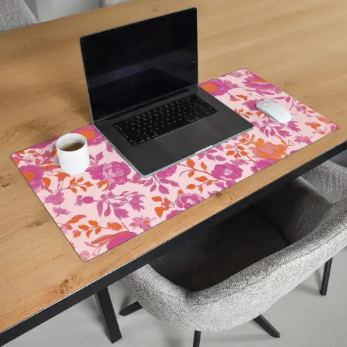 Bloemenpatroon - Roze - Oranje - Bloemen Muismat XXL klein -sfeer1