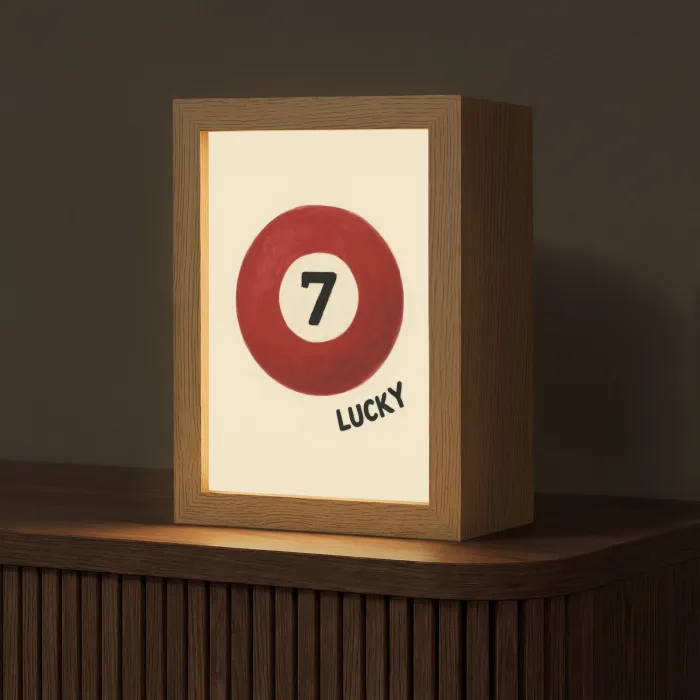 Cirkel - Zeven - Lucky - Rood Light Box met kabel (Tafellamp) klein -z3d_website