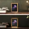 Kwal - Doorzichtig - Roze - Tentakels Light Box met kabel (Tafellamp) klein -sfeer3