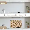 Pinda's - Patroon - Beige keuken achterwand spatscherm klein -voor_na_NL