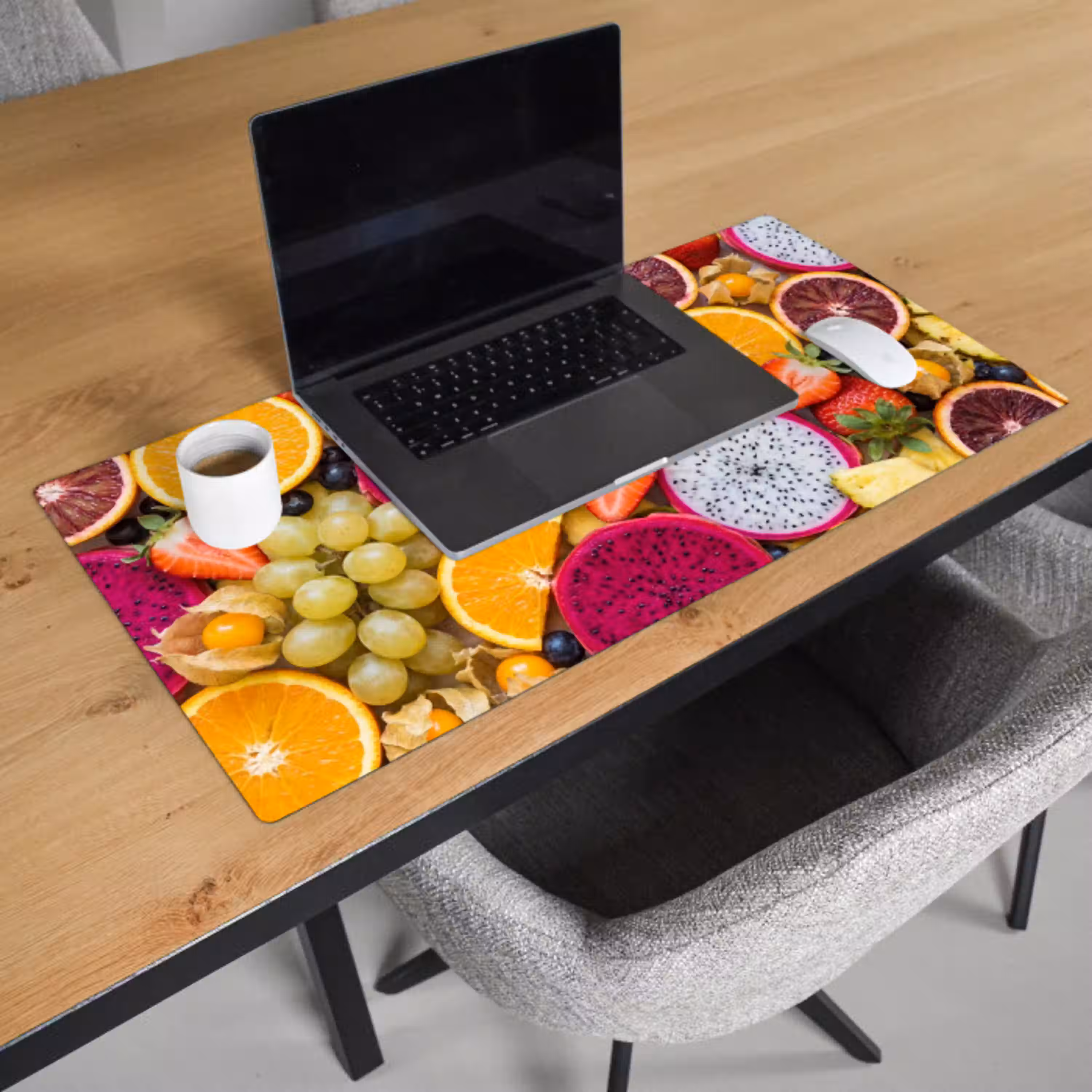 Fruit - Assortiment - Kleurrijk - Gezondheid Muismat XXL klein -sfeer1