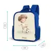 Jongen met een voetbal in bruine tinten Kinderrugzak - Blauw middel -productfoto_formaten