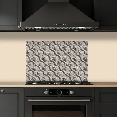 Zand - Schelpenvorm - Grijs keuken achterwand spatscherm klein 900 -sfeer1