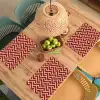 Rood - Beige - Patroon - Lijnen Placemat vinyl groot 368 -zzsfeer5_Kitchenyeah-website