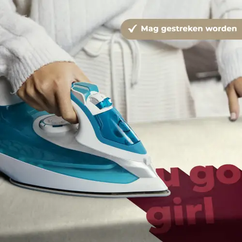 you go girl - 3D - Rood Wandkleed katoen klein -sfeer9