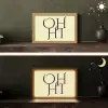 Oh hi - Geel - Monogram Light Box met kabel (Tafellamp) klein -sfeer3