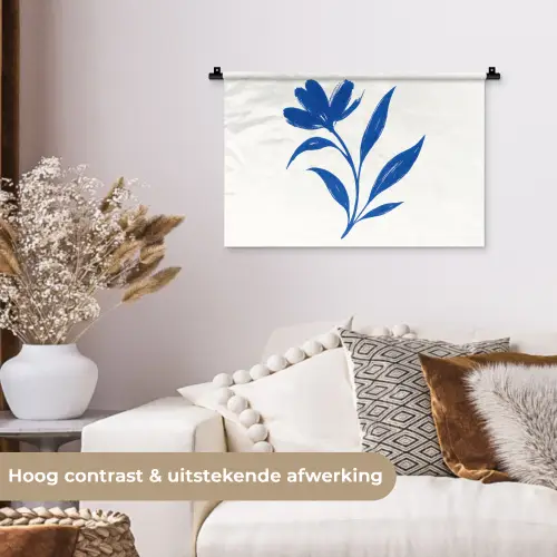 Bloem - Blaadjes - Minimalistisch - Blauw Wandkleed katoen klein -sfeer1