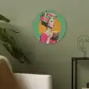 Retro - Vrouw - Stad - Zon Akoestische PET Vilt - Rond klein -sfeer2