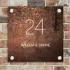 Verweerd metaal - Klassiek Naambord Vierkant klein -sfeer2